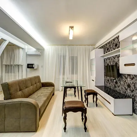 Luxurious 2k Apartment, Bolshaya Vasilkovskaya Street 145/1, Ocean Plaza